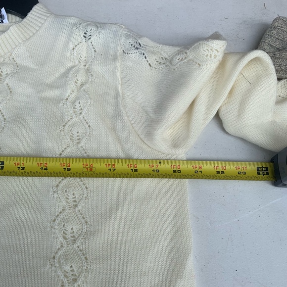 Vintage Keneth Too! Made in USA button up sweater size M. - Picture 8 of 8